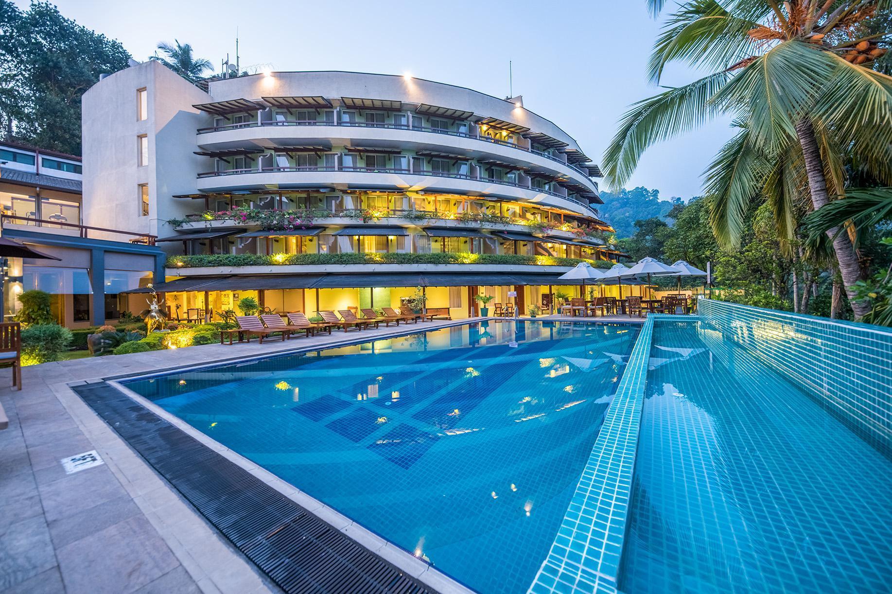 Earl'S Regent Hotel Κάντι Εξωτερικό φωτογραφία