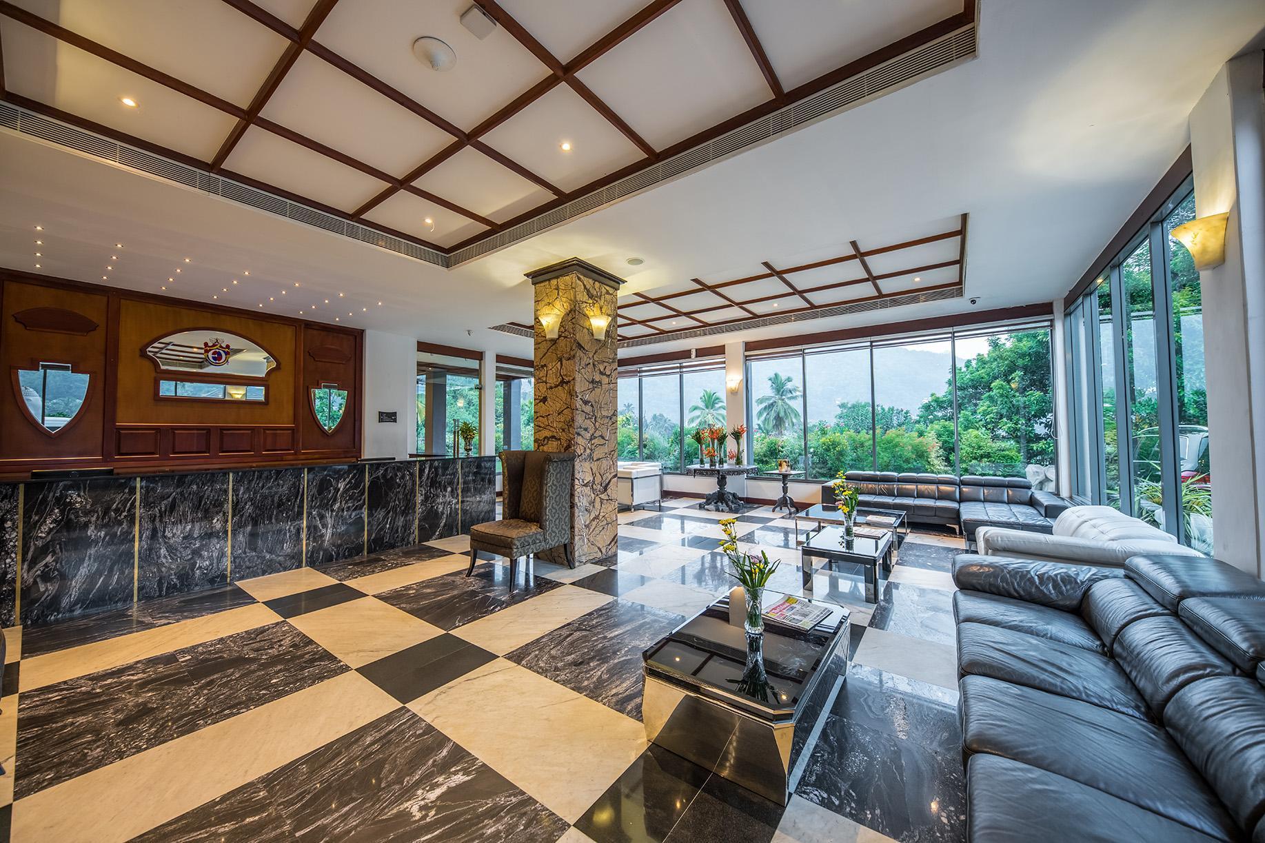 Earl'S Regent Hotel Κάντι Εξωτερικό φωτογραφία