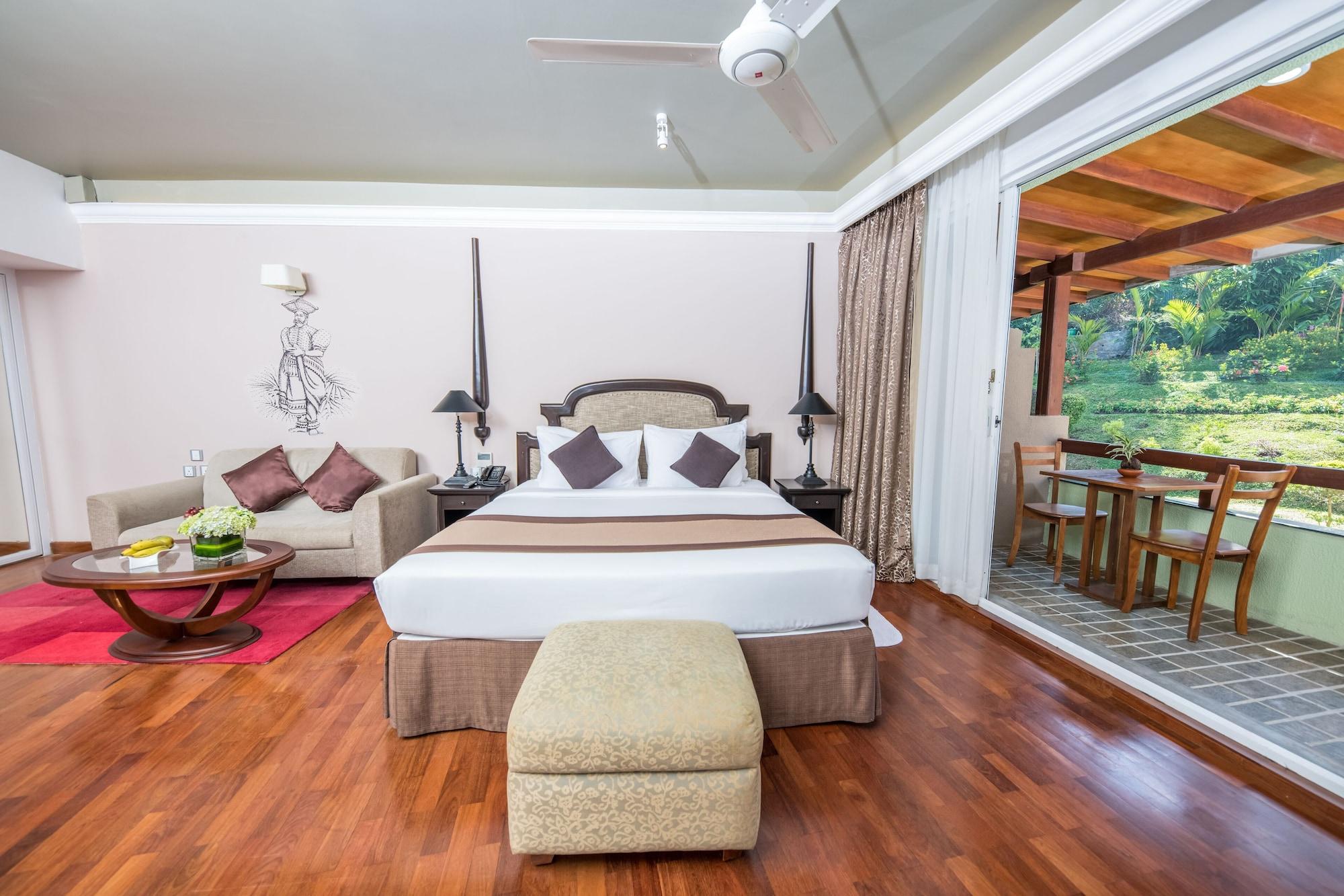 Earl'S Regent Hotel Κάντι Εξωτερικό φωτογραφία